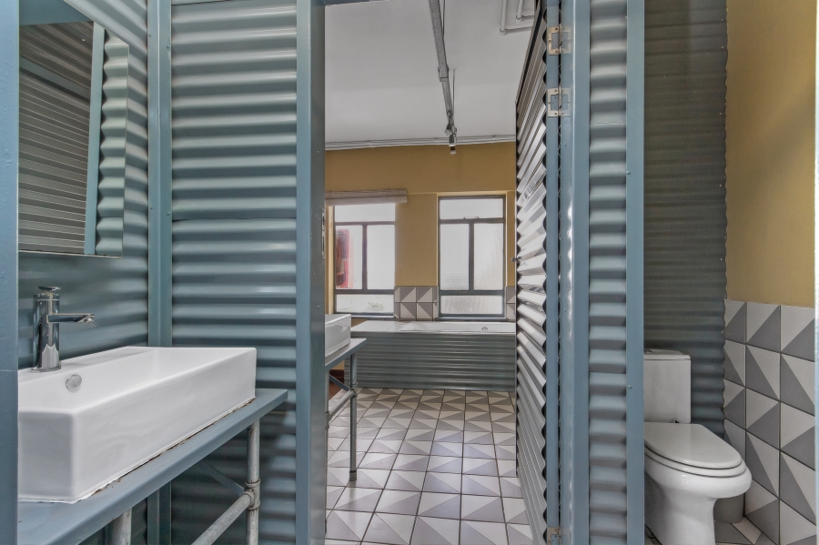 1 Bedroom Property for Sale in Maboneng Gauteng