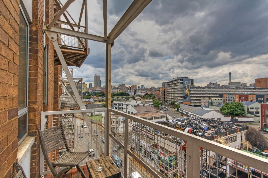 1 Bedroom Property for Sale in Maboneng Gauteng