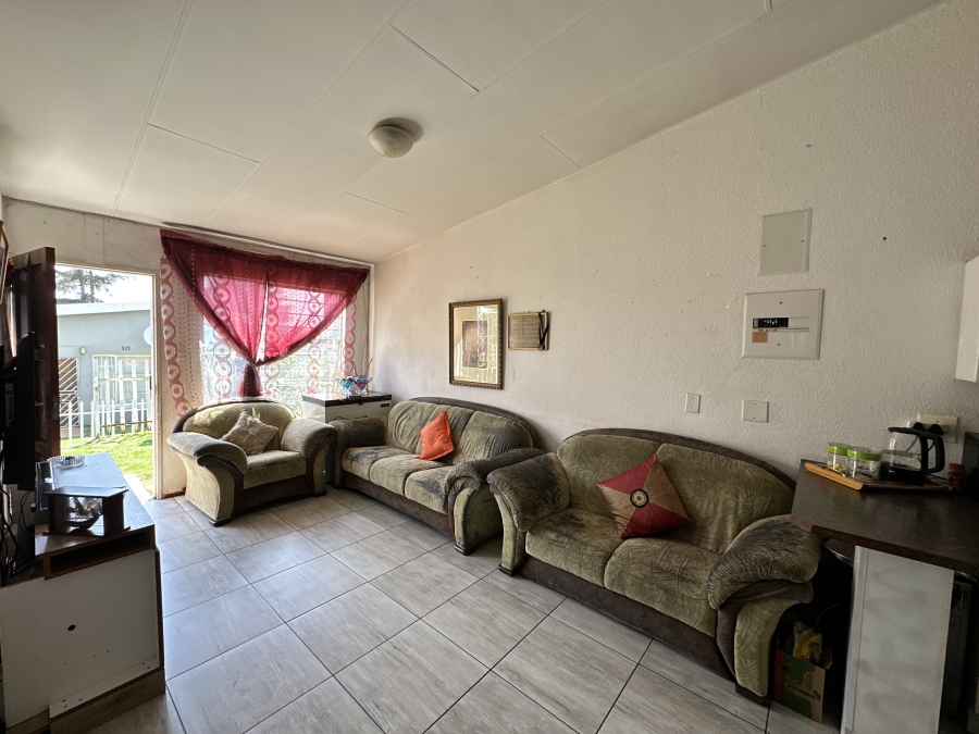 2 Bedroom Property for Sale in Ridgeway Gauteng