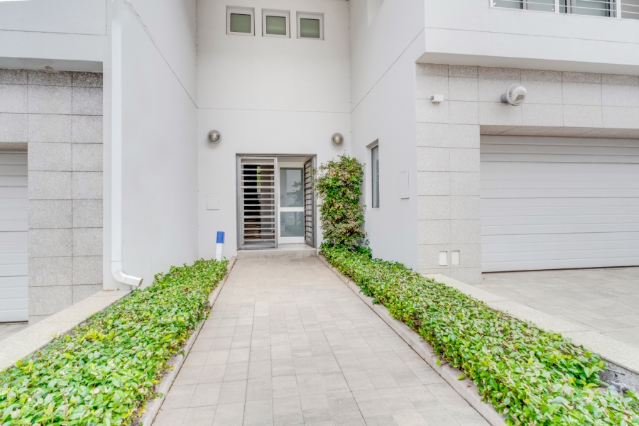 3 Bedroom Property for Sale in Bryanston Gauteng