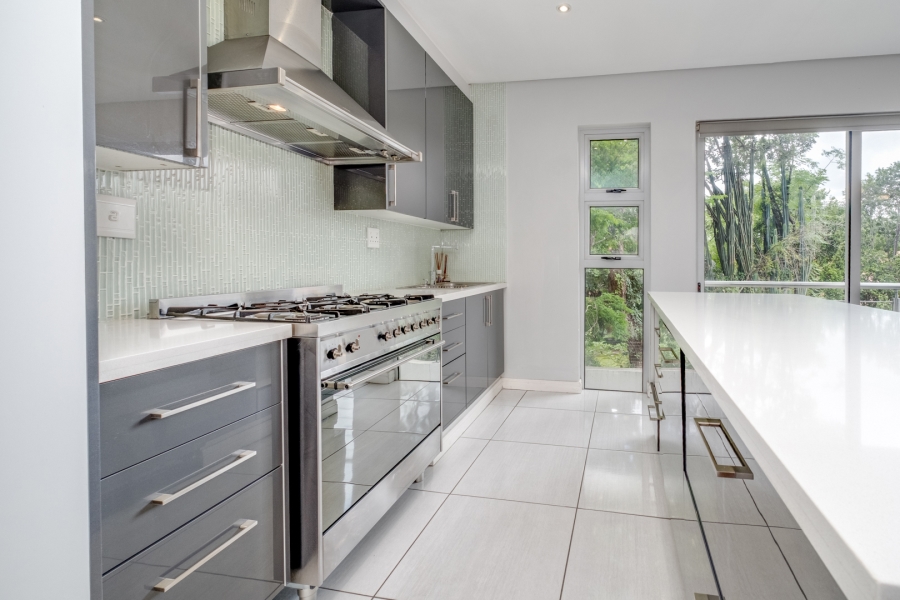 3 Bedroom Property for Sale in Bryanston Gauteng