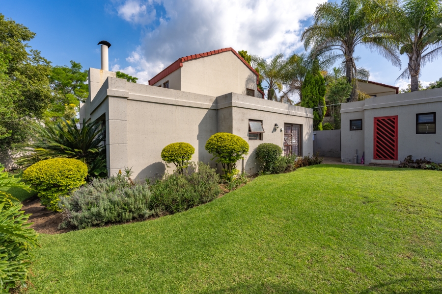 3 Bedroom Property for Sale in Fourways Gauteng