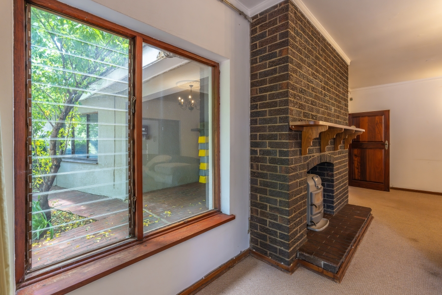 5 Bedroom Property for Sale in Bryanston Gauteng