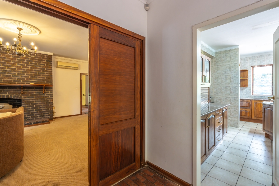 5 Bedroom Property for Sale in Bryanston Gauteng