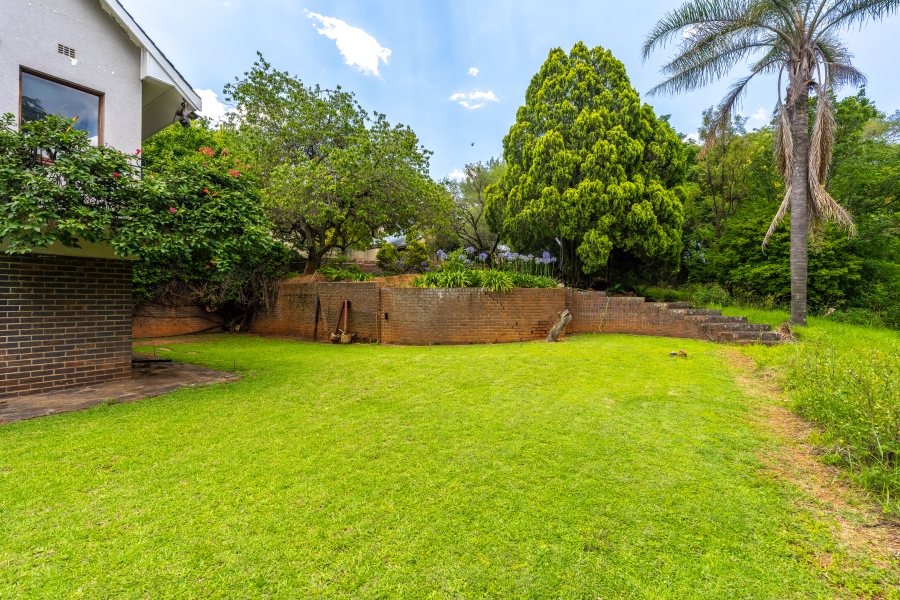 5 Bedroom Property for Sale in Bryanston Gauteng