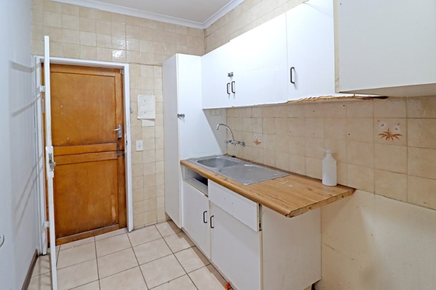 5 Bedroom Property for Sale in Orange Grove Gauteng