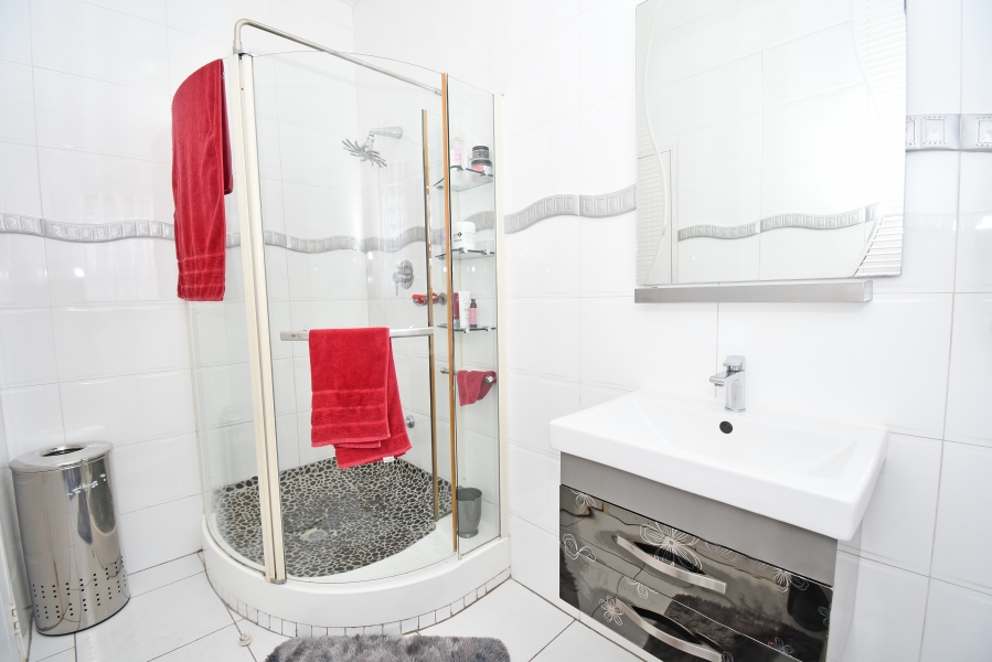 4 Bedroom Property for Sale in Mayfair West Gauteng