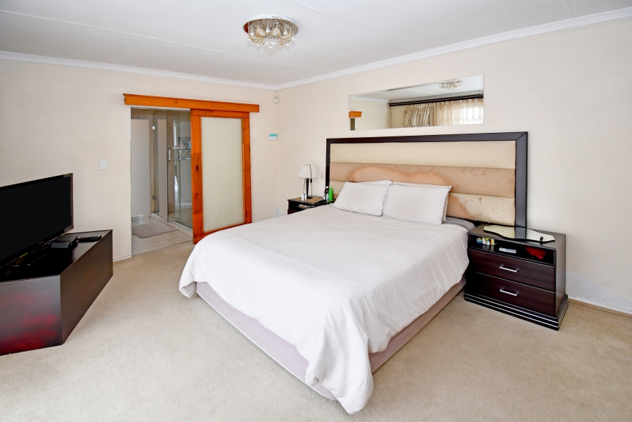 4 Bedroom Property for Sale in Mayfair West Gauteng