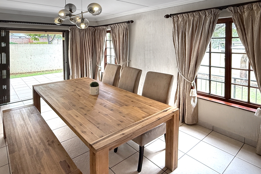 3 Bedroom Property for Sale in Noordwyk Gauteng