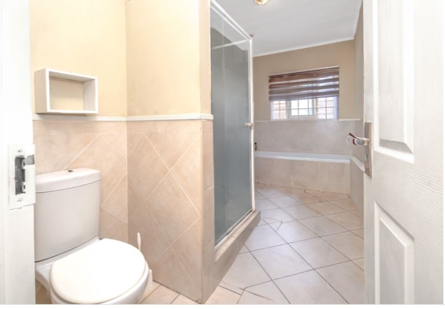 3 Bedroom Property for Sale in Ferndale Gauteng