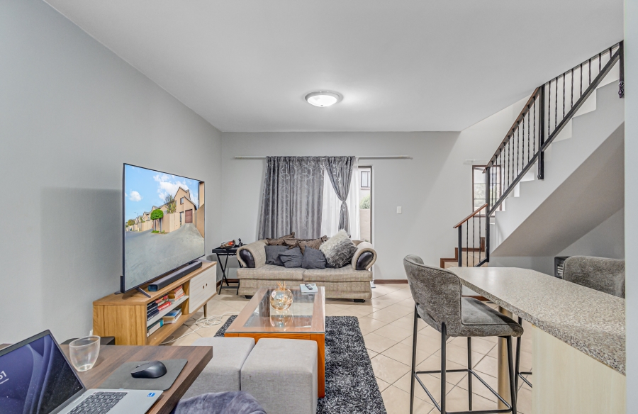 2 Bedroom Property for Sale in Carlswald Gauteng