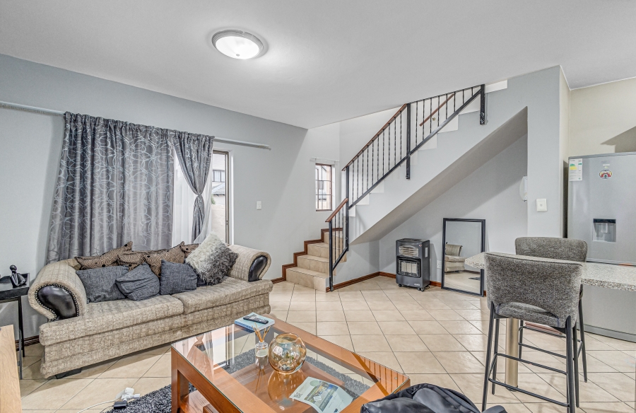 2 Bedroom Property for Sale in Carlswald Gauteng