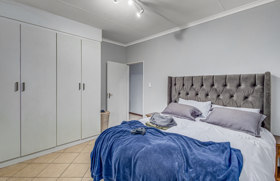 2 Bedroom Property for Sale in Carlswald Gauteng