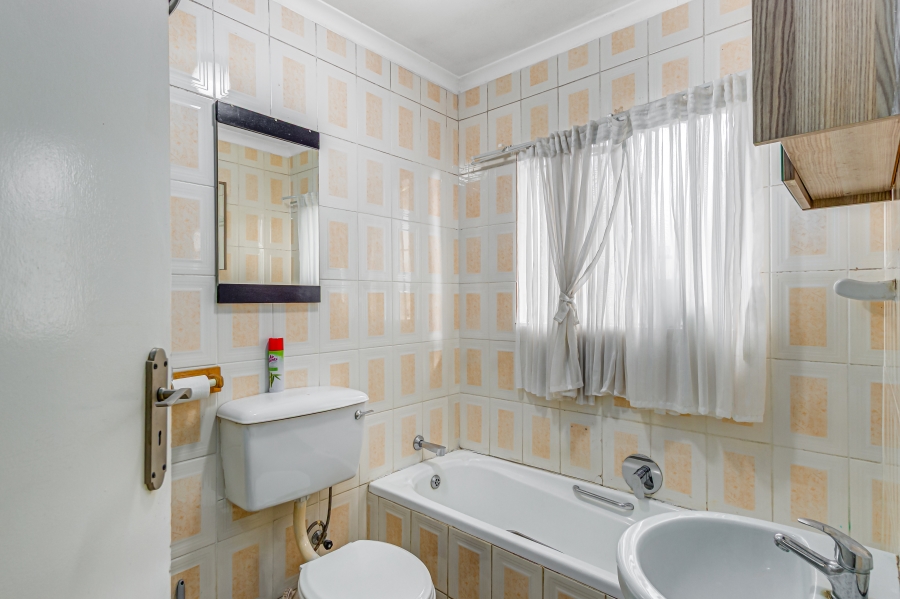 3 Bedroom Property for Sale in Northwold Gauteng