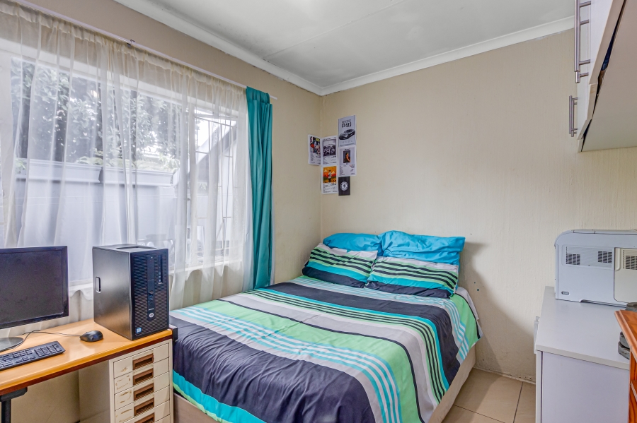 3 Bedroom Property for Sale in Northwold Gauteng