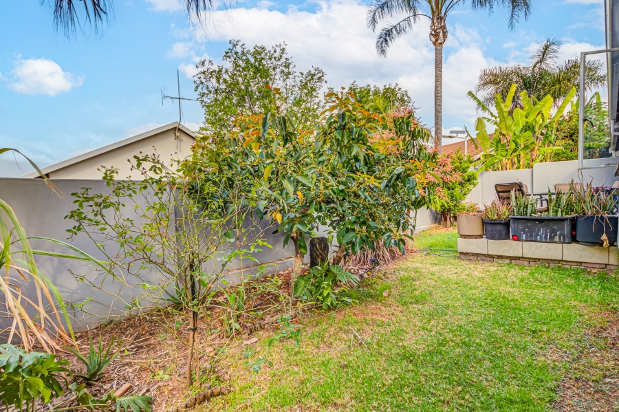 3 Bedroom Property for Sale in Northwold Gauteng