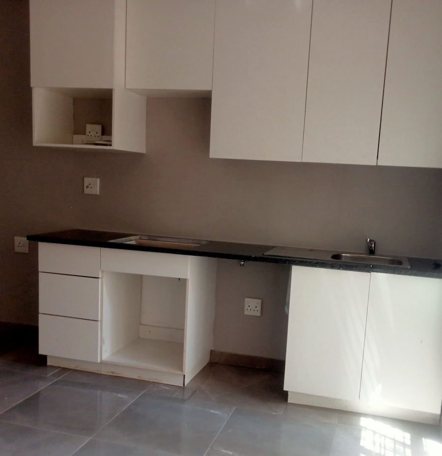 1 Bedroom Property for Sale in Ferndale Gauteng