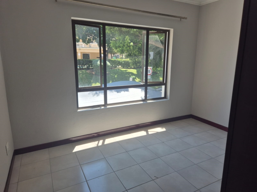 2 Bedroom Property for Sale in Halfway Gardens Gauteng