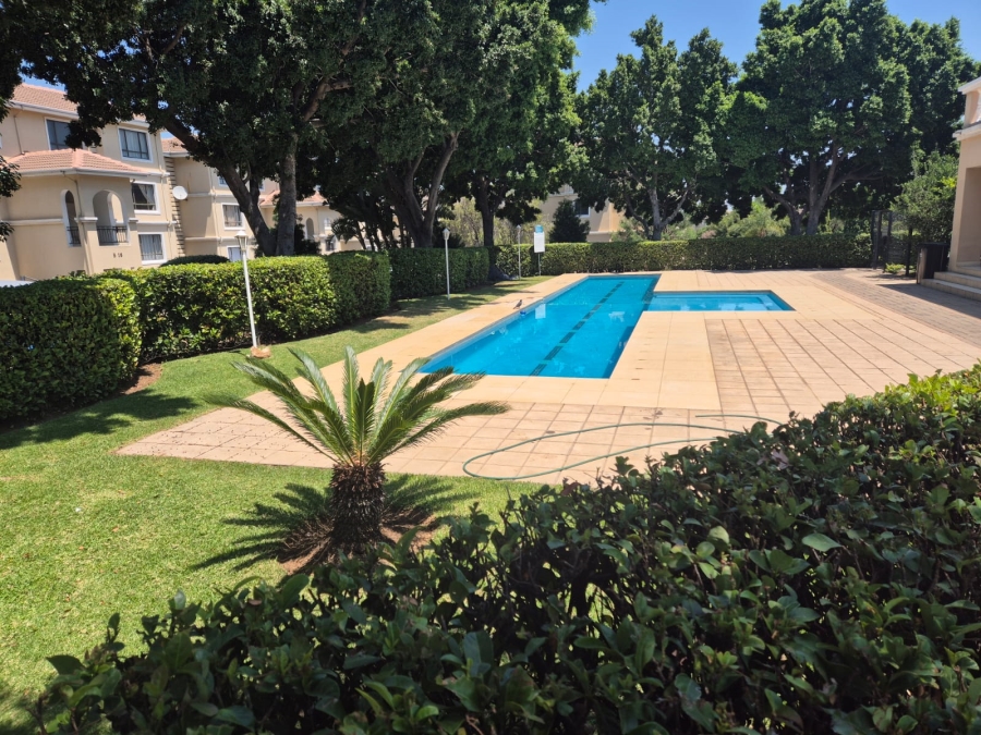 2 Bedroom Property for Sale in Halfway Gardens Gauteng