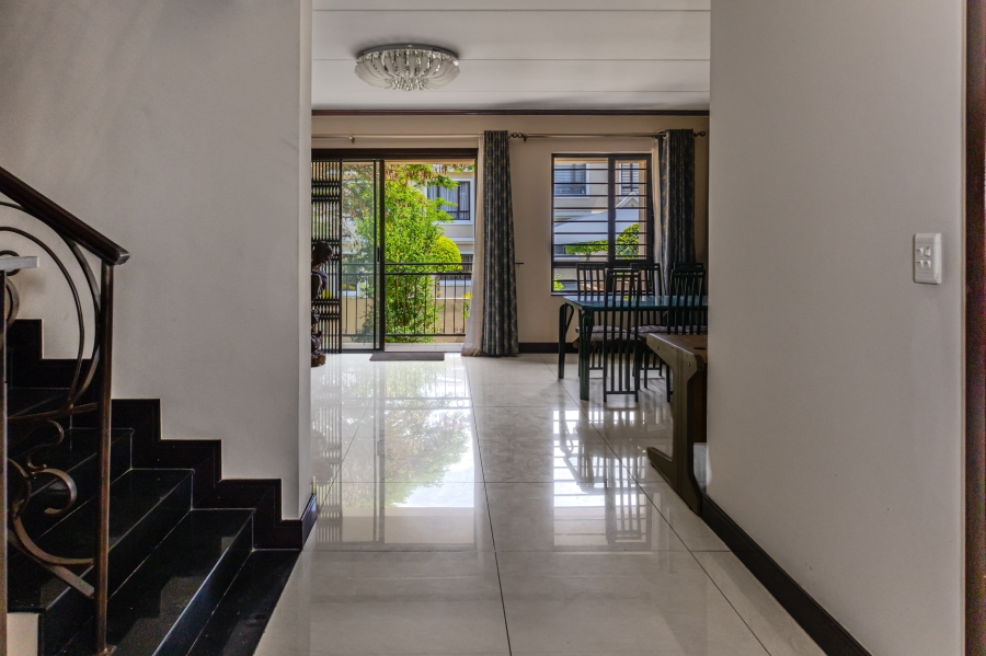 3 Bedroom Property for Sale in Carlswald Gauteng