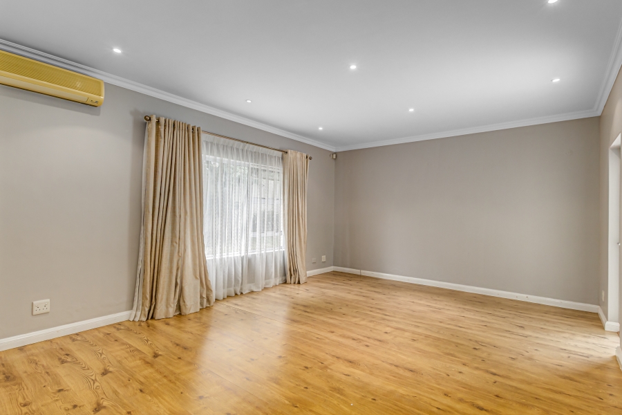 4 Bedroom Property for Sale in Kyalami Estates Gauteng