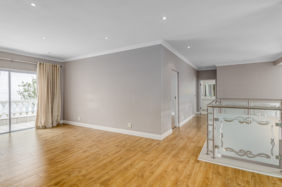 4 Bedroom Property for Sale in Kyalami Estates Gauteng