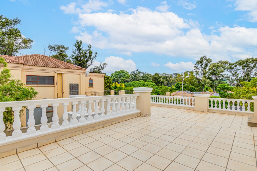 4 Bedroom Property for Sale in Kyalami Estates Gauteng