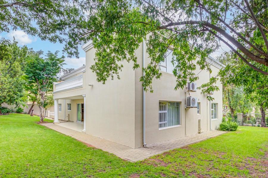 4 Bedroom Property for Sale in Kyalami Estates Gauteng