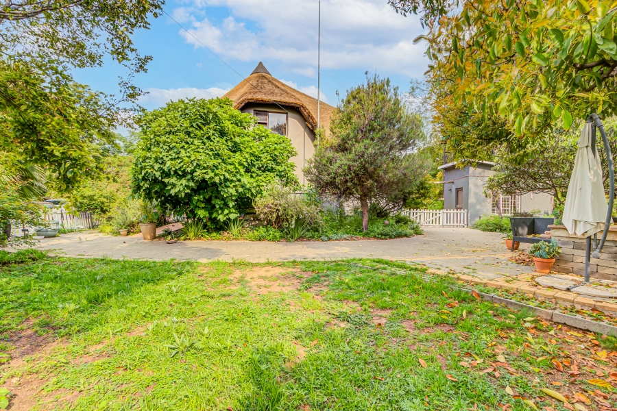 9 Bedroom Property for Sale in Chartwell Gauteng