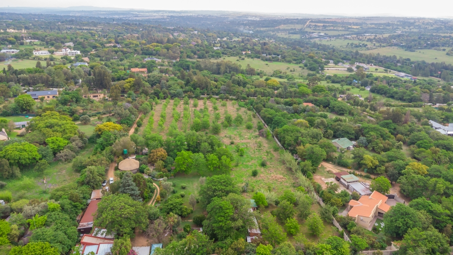 9 Bedroom Property for Sale in Chartwell Gauteng