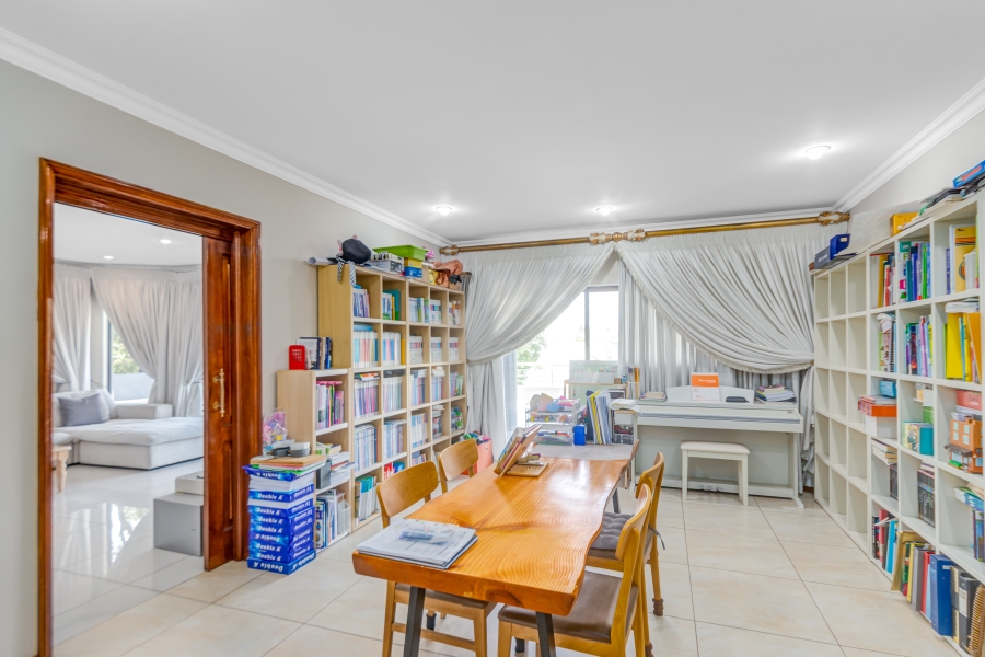 4 Bedroom Property for Sale in Dainfern Golf Estate Gauteng