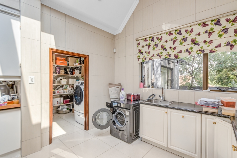 4 Bedroom Property for Sale in Dainfern Golf Estate Gauteng