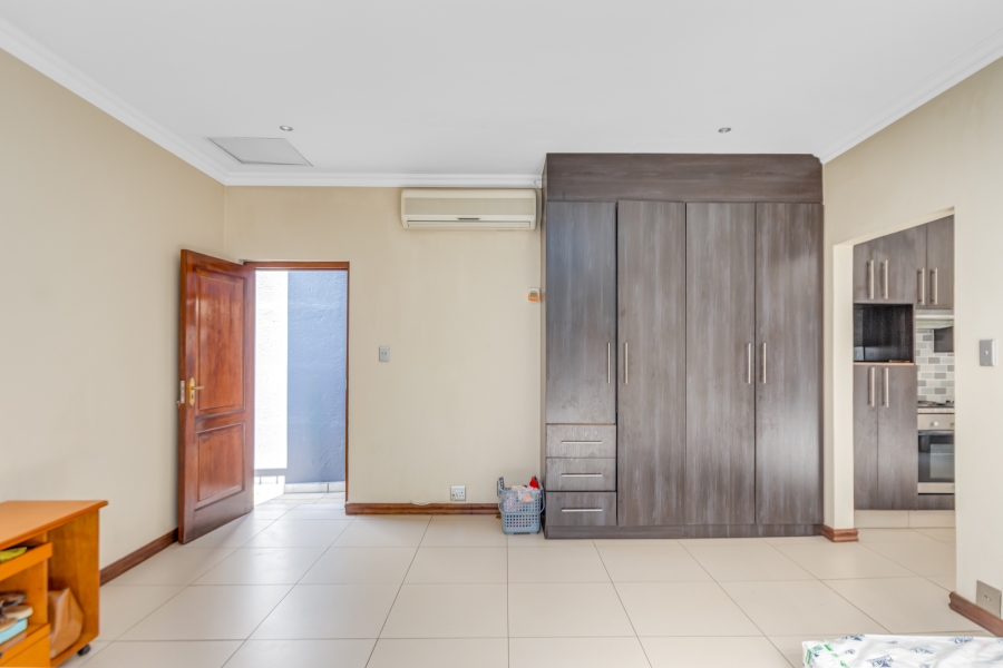 4 Bedroom Property for Sale in Dainfern Golf Estate Gauteng