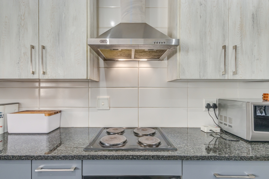 3 Bedroom Property for Sale in Noordwyk Gauteng