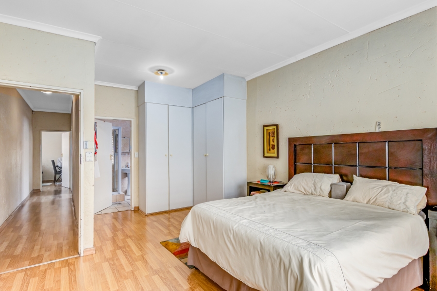 3 Bedroom Property for Sale in Noordwyk Gauteng