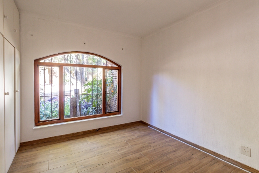 5 Bedroom Property for Sale in Zwartkop Gauteng