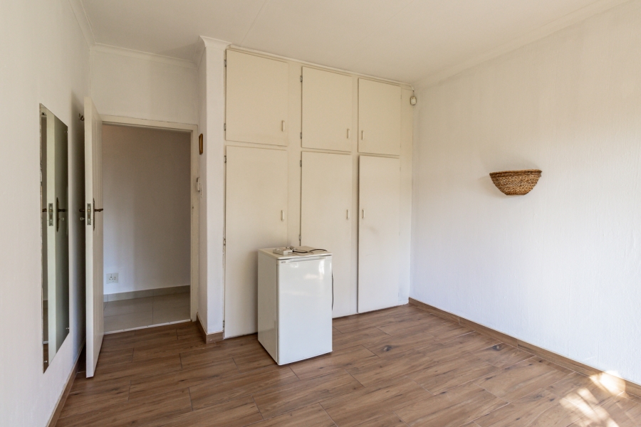 5 Bedroom Property for Sale in Zwartkop Gauteng