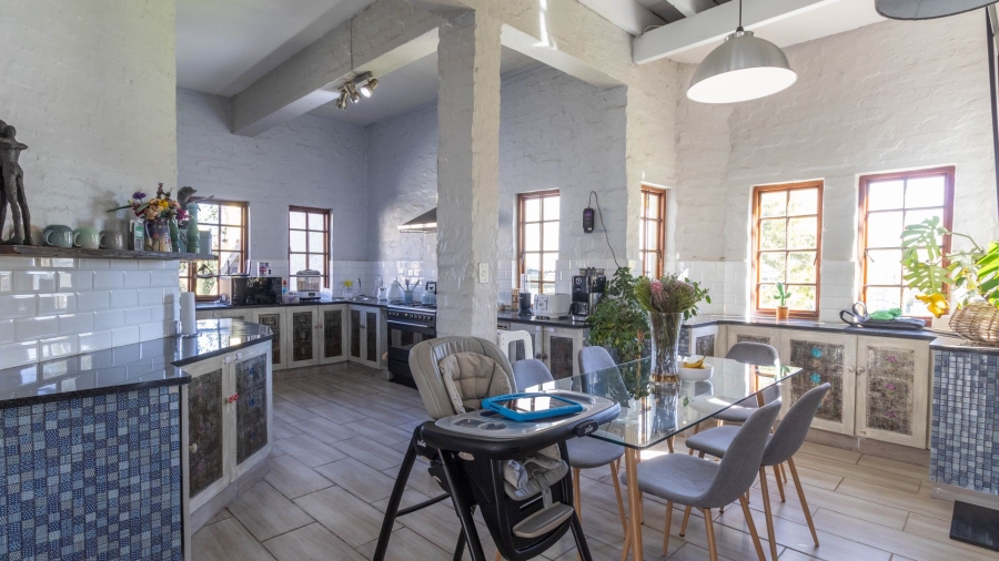 5 Bedroom Property for Sale in Cornwall Hill Gauteng