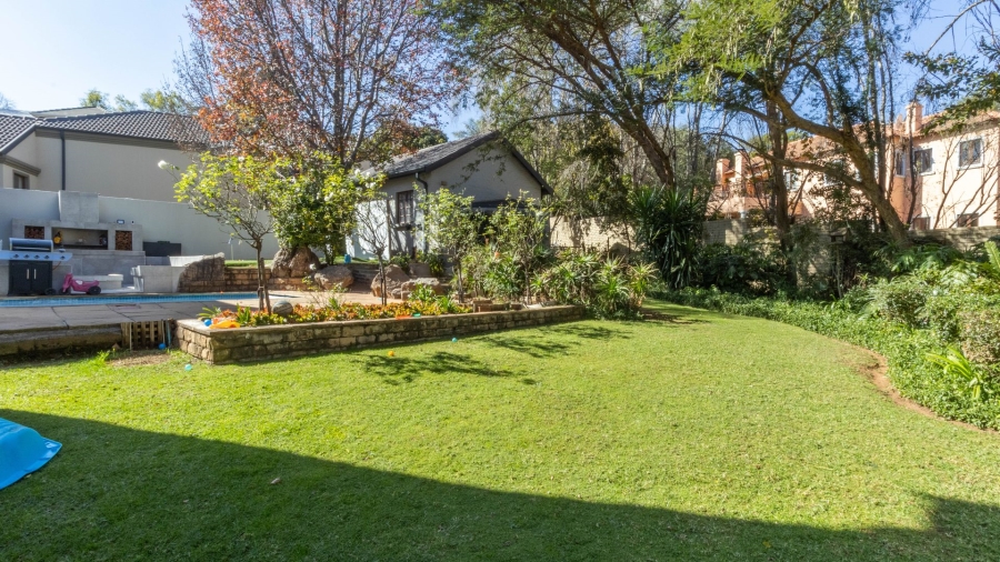 5 Bedroom Property for Sale in Cornwall Hill Gauteng