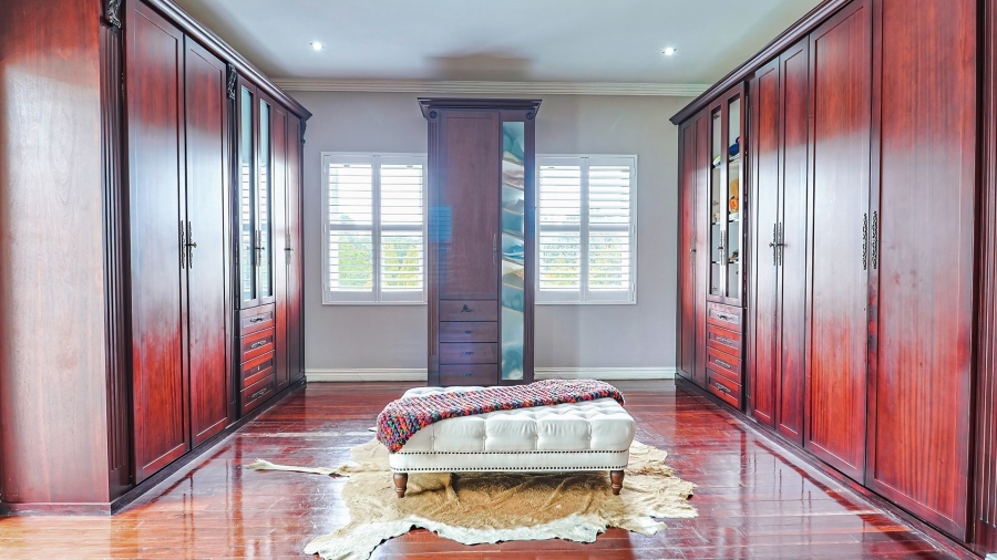 5 Bedroom Property for Sale in Cornwall Hill Gauteng