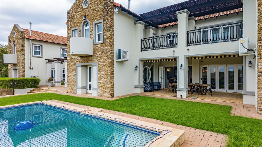 5 Bedroom Property for Sale in Cornwall Hill Gauteng