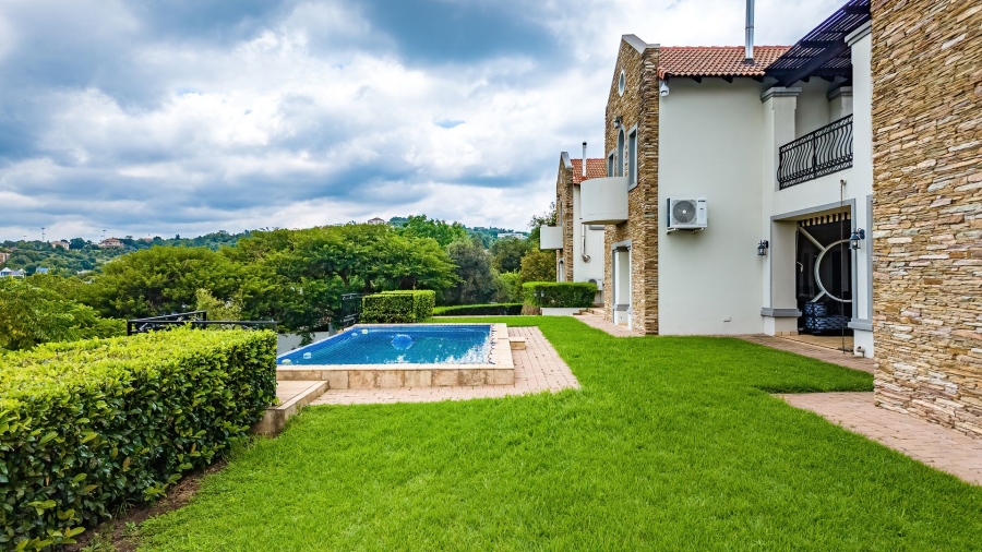 5 Bedroom Property for Sale in Cornwall Hill Gauteng