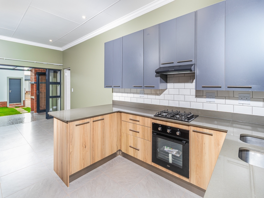 3 Bedroom Property for Sale in Rietvalleirand Gauteng