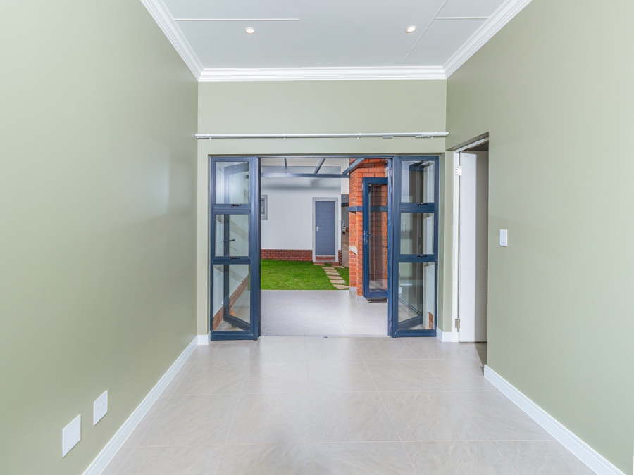 3 Bedroom Property for Sale in Rietvalleirand Gauteng