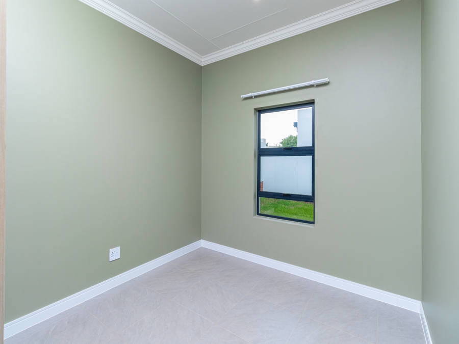 3 Bedroom Property for Sale in Rietvalleirand Gauteng