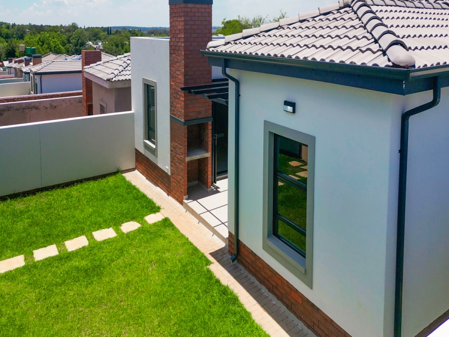 3 Bedroom Property for Sale in Rietvalleirand Gauteng