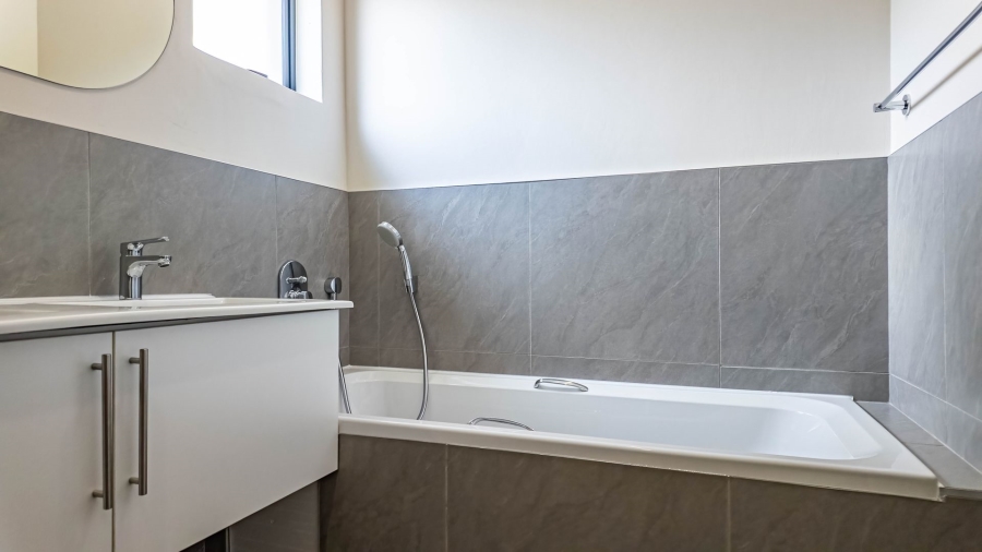 3 Bedroom Property for Sale in Rietvalleirand Gauteng