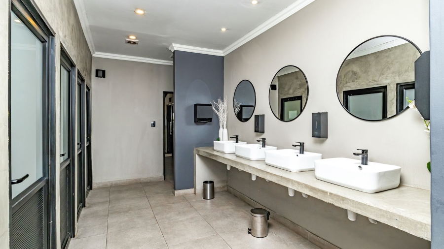 13 Bedroom Property for Sale in Moreleta Park Gauteng