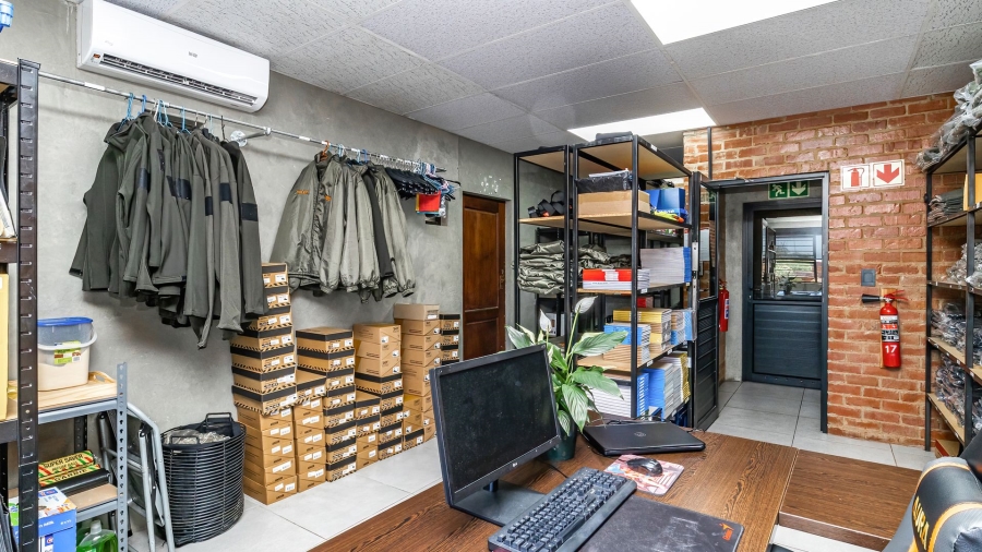 13 Bedroom Property for Sale in Moreleta Park Gauteng