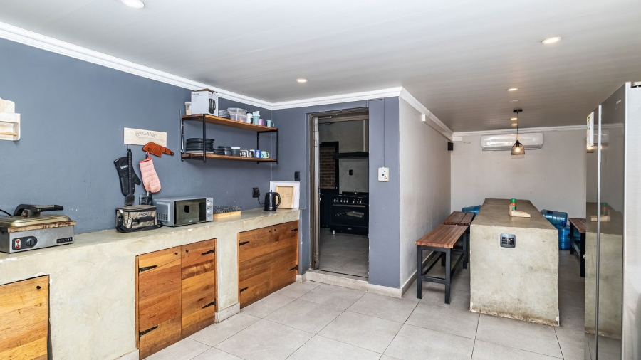 13 Bedroom Property for Sale in Moreleta Park Gauteng